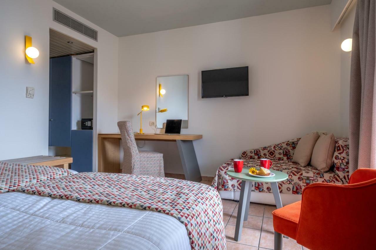 Flisvos Royal Hotel & Suites Tolo Luaran gambar